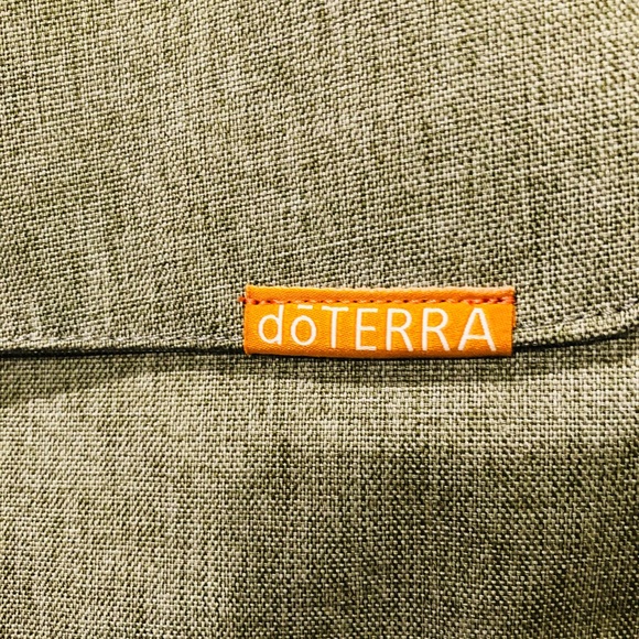 doTerra Backpack - Picture 2 of 16